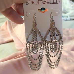 Mew Crystal Dangle Earrings Women wow Wedding